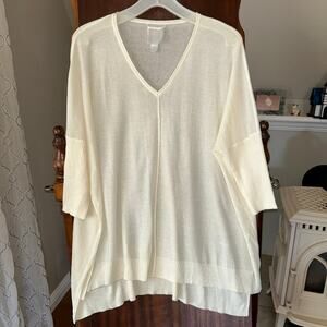 WYNNE layers V-neck cream colored women’s size medium lightweight knit sweater